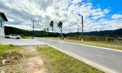 Terreno à venda na Avenida Paulo Roberto Vidal, 1, Bela Vista, Palhoça