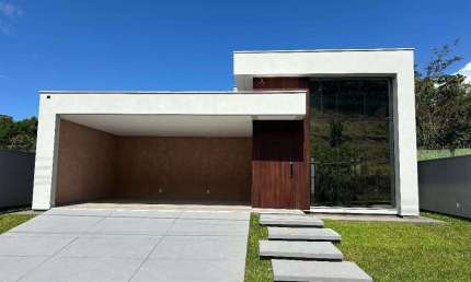 Casa com 3 quartos à venda na Rua Henriqueta Deolinda da Silva, 1, Forquilhas, São José