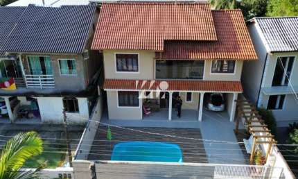 Casa com 5 quartos à venda na Rua Nossa Senhora de Fátima, 1, Aririu, Palhoça