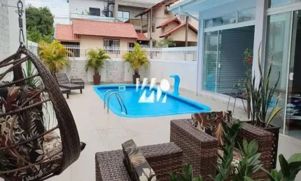 Casa com 4 quartos à venda na Rua Varese, 1, Pagani, Palhoça