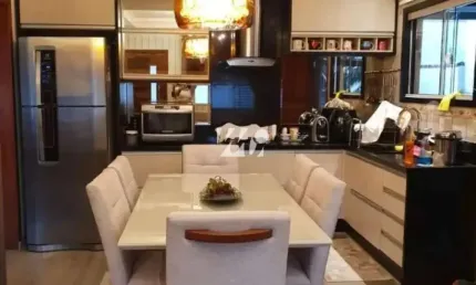 Casa com 2 quartos à venda na Rua dos Cocãos, 1, Madri, Palhoça