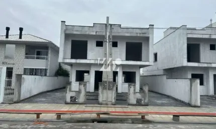 Sobrado Geminado com 3 quartos 1 suíte - Nova Palhoça