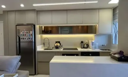 Apartamento com 2 quartos mobiliado em pedra branca