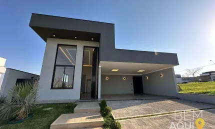 Casa à venda no Condomínio Reserva Central Parque - Salto/SP