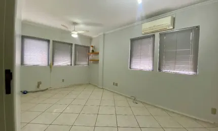 Sala comercial ed mercúrio - centro de londrina - 45m² - 2 banheiros - copa - 1 vaga