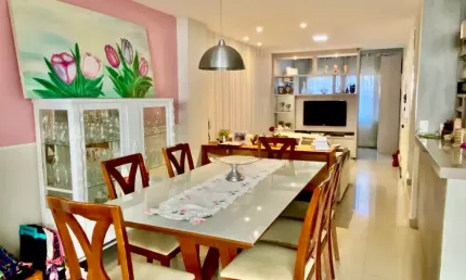 Charmosa, prática e com home office: a casa perfeita no jockey club!