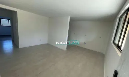 Apartamento com 3 dormitórios no Centro de Navegantes