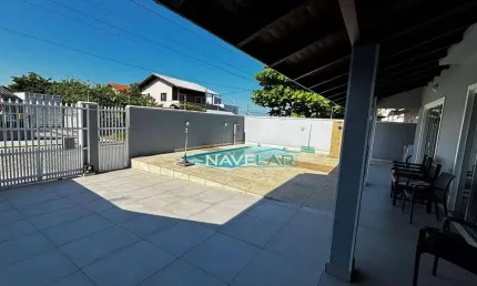 Casa com 5 quartos à venda na Rua Fúlvio Pinto, Meia Praia, Navegantes