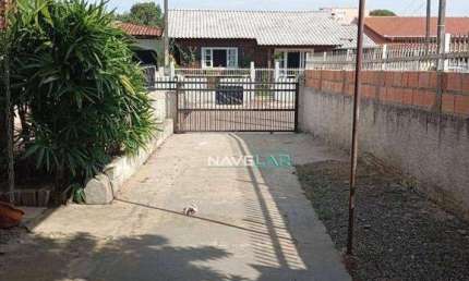Ampla Casa com Sala Comercial na Quadra do Mar – Meia Praia, Navegantes