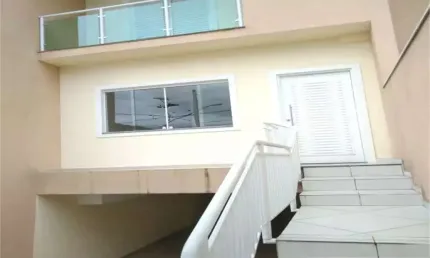 SOBRADO SEMI-NOVO COM 03 SUÍTES, NA REGIÃO DO JARDIM PRUDÊNCIA !