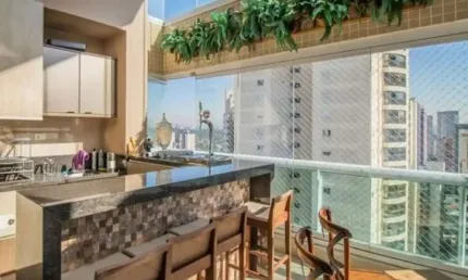APARTAMENTO COM PÉ DIREITO DUPLO E VARANDA GOURMET, NO MELHOR DA VILA MASCOTE !