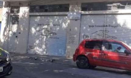 Sobrado com salão comercial e 5 casas na Vila Formosa