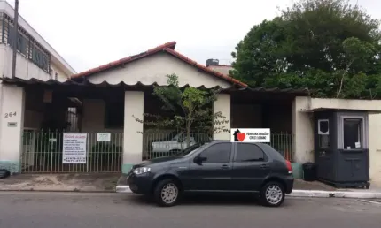 Casa térrea com terreno grande, na região do jardim prudência !