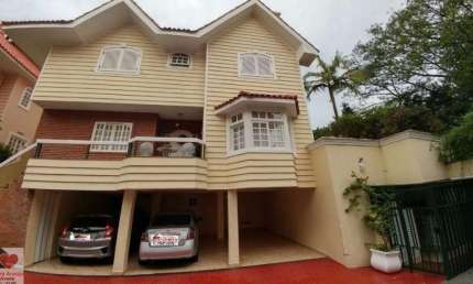 CASA EM CONDOMÍNIO FECHADO NO MELHOR DO ALTO DA BOA VISTA!