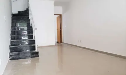 Sobrado novo com fino acabamento no melhor da vila mascote !