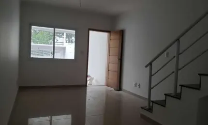 Sobrado novo com fino acabamento no melhor da vila mascote!