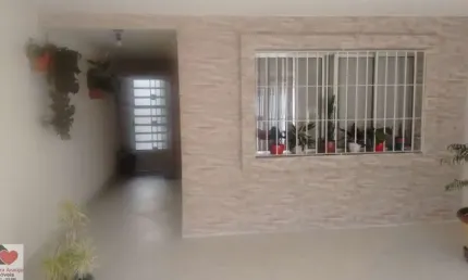 SOBRADO COM FINO ACABAMENTO NO MELHOR DA VILA SANTA CATARINA !