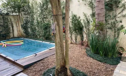 Casa 4 dormitórios 4 suítes 3 vagas Condomínio fechado Jardim Prudência
