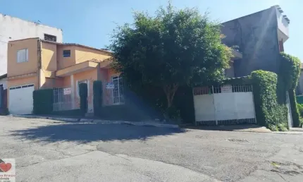 Casa com 2 quartos à venda na Rua Clower Bastos Cortez, 357, Cupecê, São Paulo