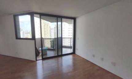 Casa em condomínio fechado com 4 quartos para alugar na Avenida Chibarás, 111, Moema, São Paulo