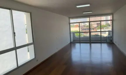 Moema Pássaros - Apartamento 3 Dormitórios, 1 suíte todo reformado à venda R$ 1.950.000,00
