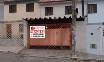 SOBRADO COM FINO ACABAMENTO PRÓXIMO AO COMÉRCIO DA AV. CUPECÊ