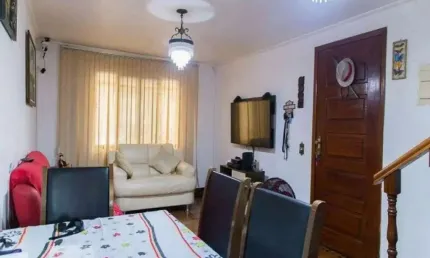 Excelente casa de 90m² com 2 dormitórios na vila campestre