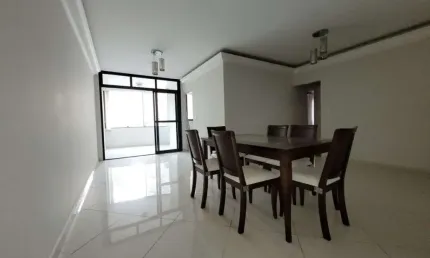 Apartamento com fino acabamento, no melhor da vila mascote!