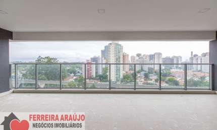 APARTAMENTO COM VARANDA GOURMET, NO CONDOMÍNIO SOFI CAMPO BELO.