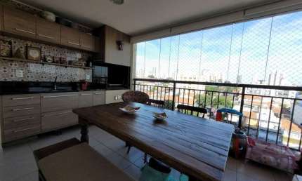 APARTAMENTO COM VARANDA GOURMET, NO CLIMA VILA MASCOTE !