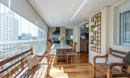 APARTAMENTO COM VARANDA GOURMET, NO QUARTIER VILA MASCOTE !