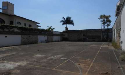 TERRENO RESIDENCIAL 15X41 611 M2  OTIMA LOCALIZAÇAO