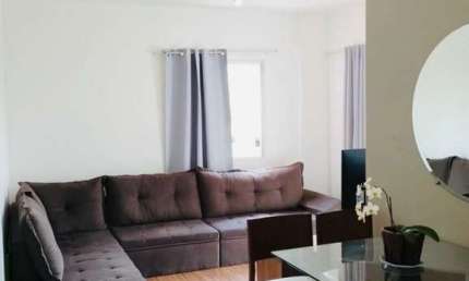 APARTAMENTO REPLETO DE ARMÁRIOS, PRÓXIMO A AV. MASCOTE.