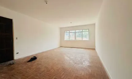 SOBRADO COM 04 VAGAS DE GARAGEM NO MELHOR DO JARDIM PRUDÊNCIA!