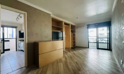 Apartamento repleto de armários, com fino acabamento, no melhor da vila mascote!