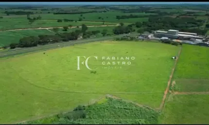 Terreno à VENDA Área com 40.000m² às margens da Rodovia Washington Luís em Cedral!