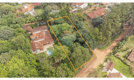 Terreno a venda por R$ 300.000,00 na Granja Viana - Cotia