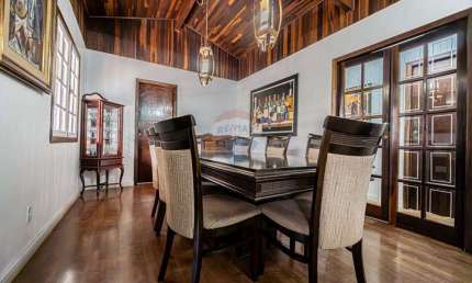 Casa com 3 Quartos  à venda, 240 m² por R$ 840.000 - Granja Viana - Cotia/SP