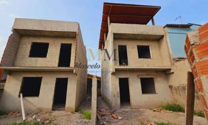 Casa para Venda em Rio das Ostras, Jardim Miramar, 2 dormitórios, 2 suítes, 1 banheiro, 1 vaga