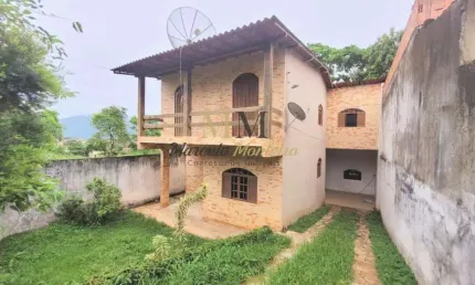 Casa para Locação em Rio das Ostras, Extensão Serramar, 4 dormitórios, 1 suíte, 3 banheiros, 5 vagas