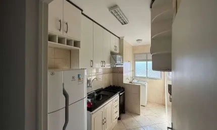 Apartamento com 2 quartos P/ LOCAÇÃO em Anhangabaú - SP