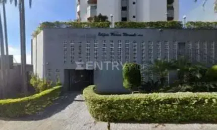 Exelente apartamento à VENDA OU PERMUTA, no Edifício Maison Morumbi em Jundiaí,com 211M² total,apenas 1 torre no condomínio,3 dormitórios(sendo 1 suíte) 1 lavabo,1 banheiro social,2 vagas cobertas.