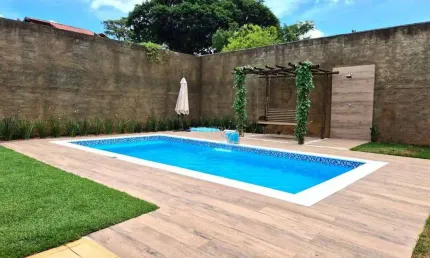 EXCELENTE CASA TÉRREA COM PISCINA EM CONDOMÍNIO, MEDEIROS, JUNDIAÍ-SP