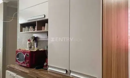APARTAMENTO À VENDA MOBILIADO, NO CONDOMÍNIO NOVO HORIZONTE/JUNDIAÍ.52M²,2 DORMITÓRIOS,1 VAGA COBERTA.