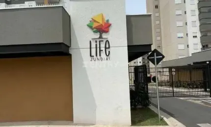 Apartamento à venda no condomínio residencial life /jundiaí.78m²,sala 2 ambientes,2 vagas descobertas.