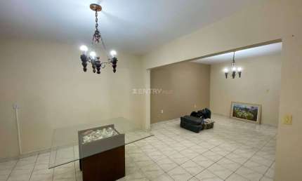 Casa com 3 quartos à venda na Rua Orlando Branco, Jardim das Tulipas, Jundiaí