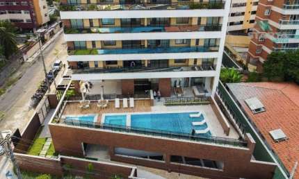 Apartamento à venda no Cocó com 03 quartos(02 suítes, sendo 01 reversível), 02 vagas. Condomínio com infraestrutura e lazer completo