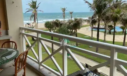 VENDO apartamento em condomínio PÉ NA AREIA, 3 suites, lazer completo, PORTO DAS DUNAS, Ceará