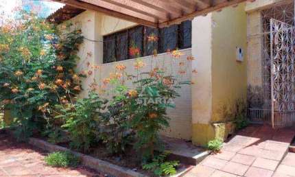 Casa com 4 dormitórios para alugar, 300 m² por R$ 4.200,00/mês - Fátima - Fortaleza/CE