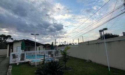 Apartamento com 2 dormitórios à venda, 57 m² por R$ 180.000,00 - Pedras - Itaitinga/CE